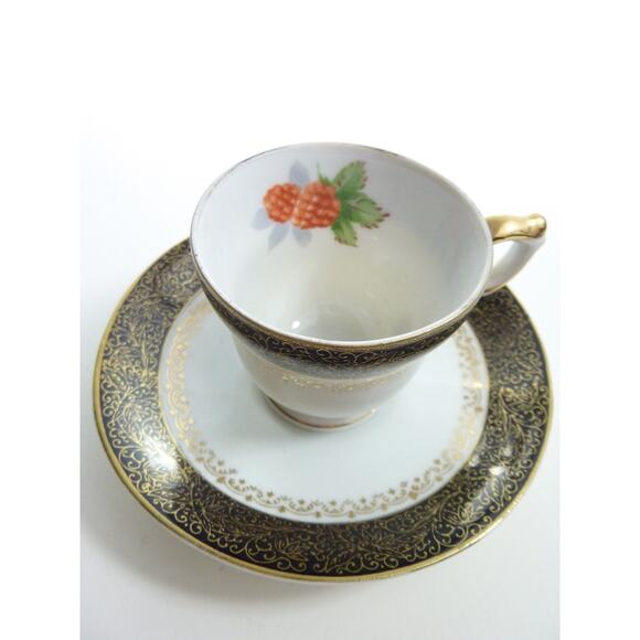 Vintage Teacup Japan Raspberry - Picture 1 of 4